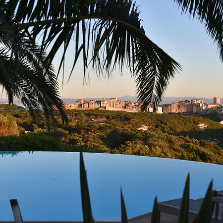 Semesteranläggning (resort) Terra Marina Bonifacio (Corsica)