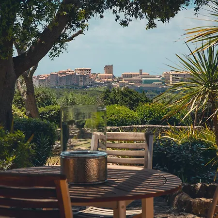 Resort Résidence Terra Marina Bonifacio (Corsica)